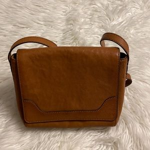 FRYE Bag/Shoulder/Crossbody BNWOT see all photos so beautiful